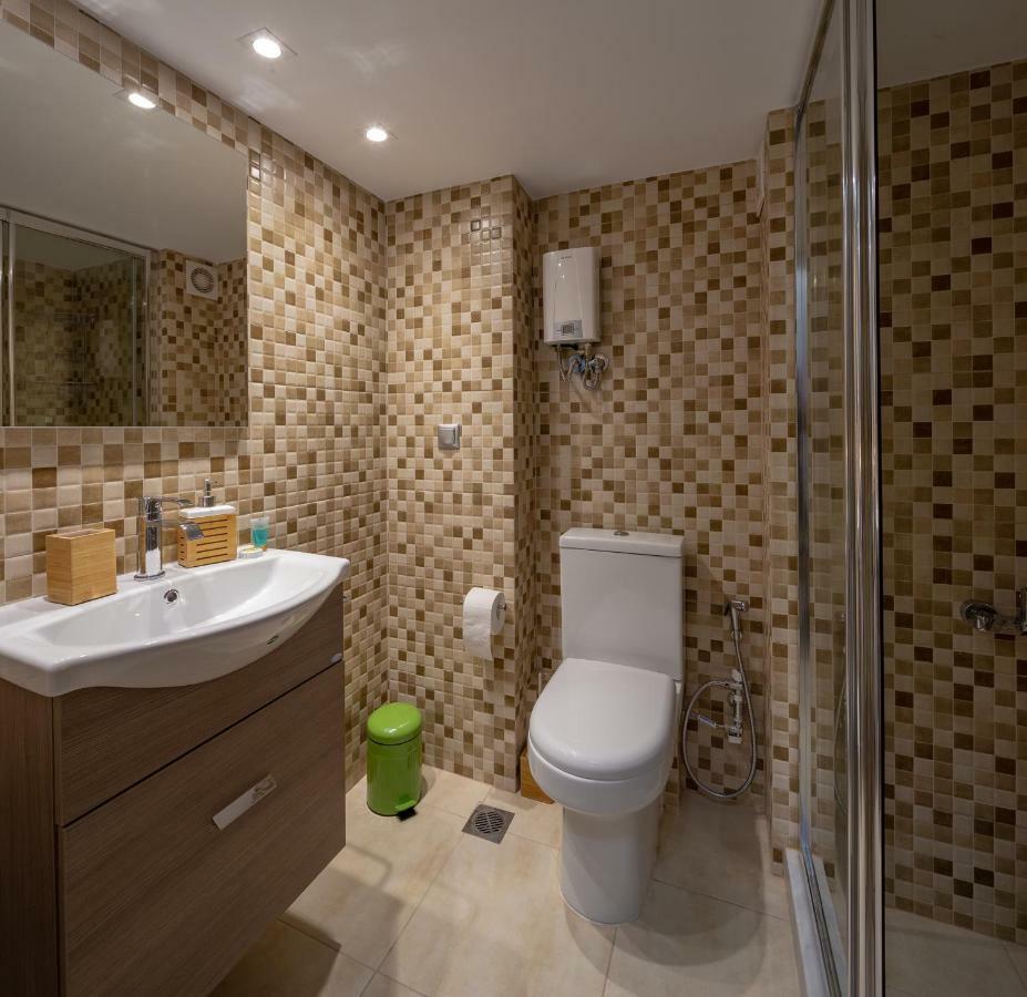Gazi Square Luxury Studio Athens Exterior photo